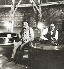 Clark brothers and the great 40-inch lens now in the Yerkes Refractor