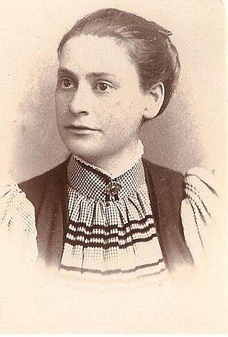 Portrait of Isabella Matilda Gladstone Holmes, about 1895.