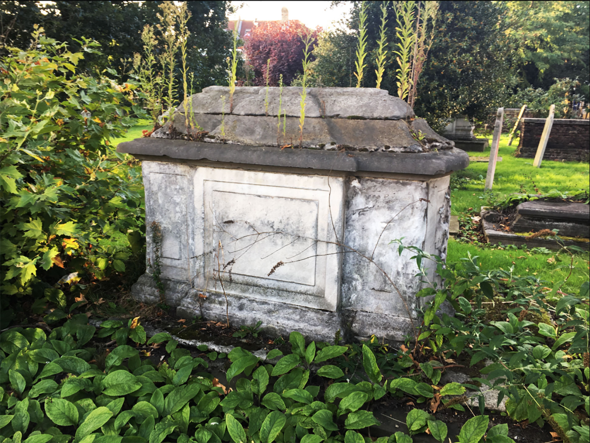 The table tomb of Peter and Katherine Paggen, Huguenot Burial Ground, Wandsworth