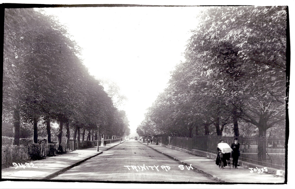 View along Trinity Road around 1910, from near the County Arms. Elam Collection.